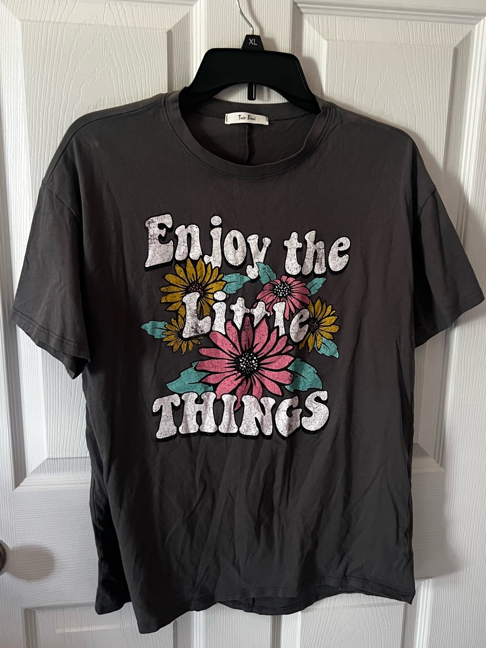 Tres Bien Enjoy The Little Things Graphic Tee